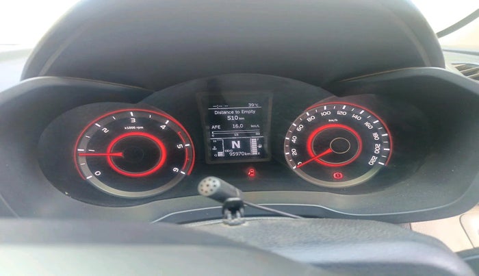 2019 Mahindra XUV300 W8 1.5 DIESEL, Diesel, Manual, 95,970 km, interior