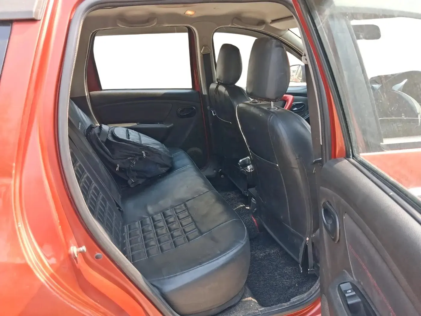 2017 Renault Duster 85 PS RXL DIESEL, Diesel, Manual, 1,78,047 km, interior