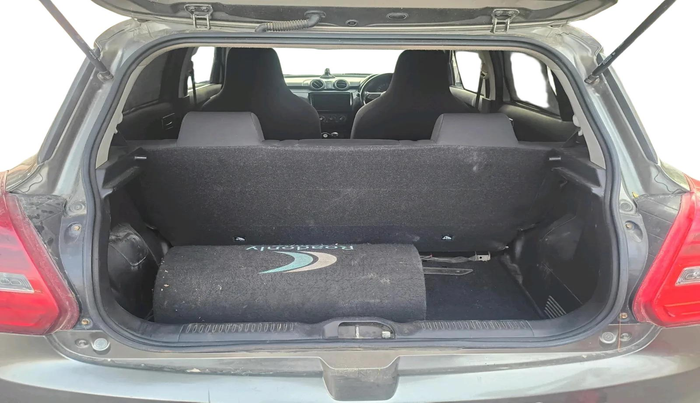 2020 Maruti Swift LXI, Petrol, Manual, 67,322 km, exterior