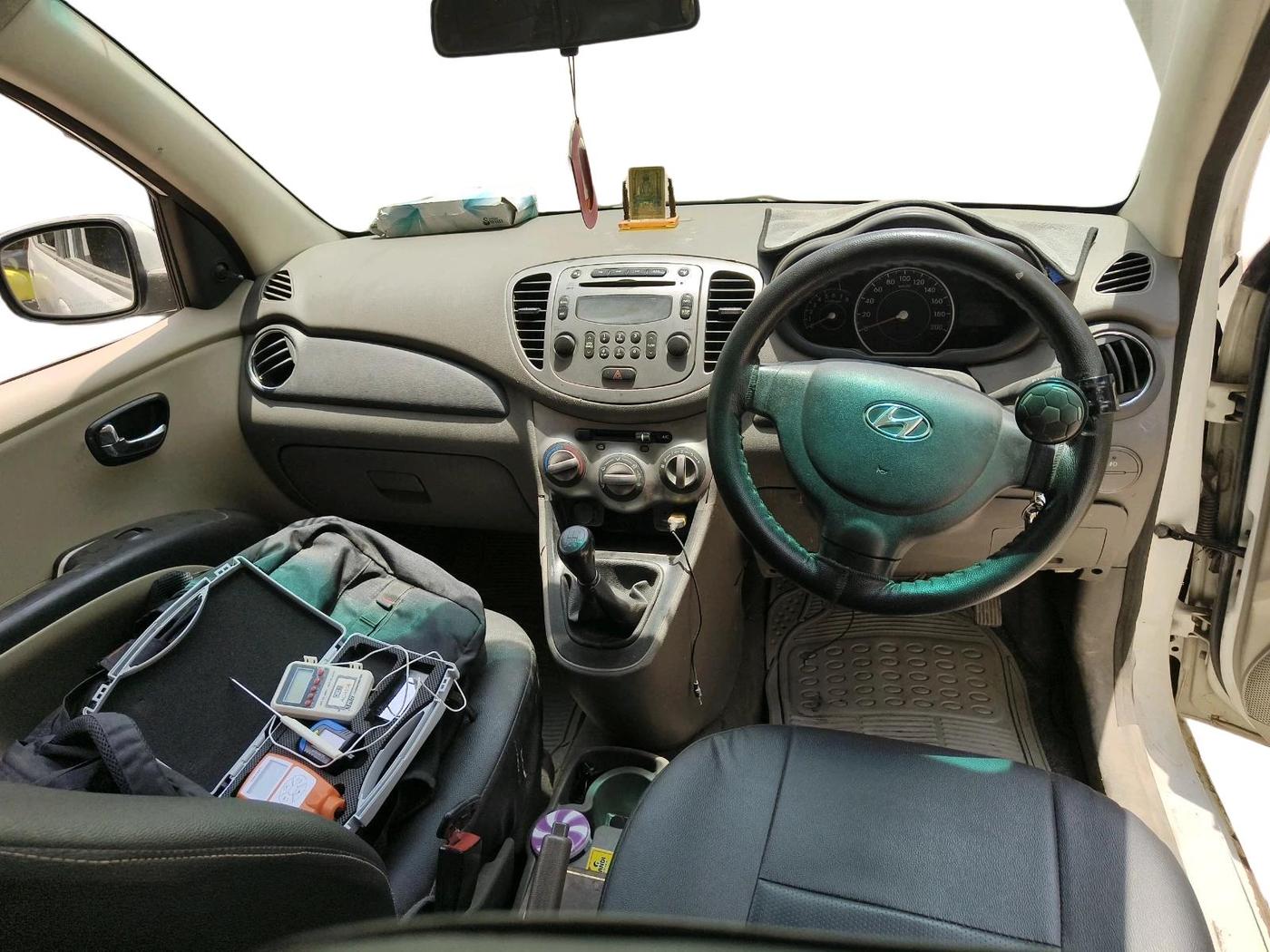 2014 Hyundai i10 SPORTZ 1.1, Petrol, Manual, 81,782 km, interior
