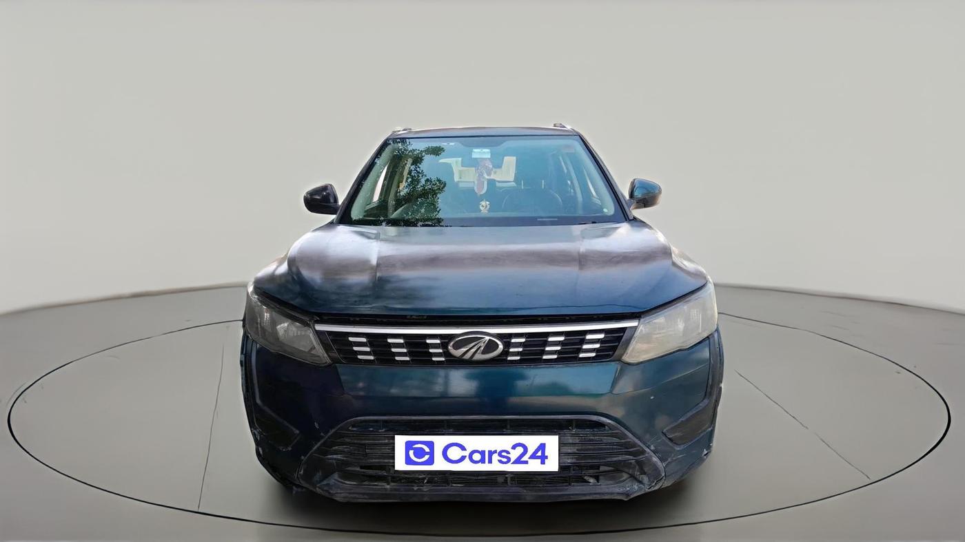 2019 Mahindra XUV300 W6 1.5 DIESEL, Diesel, Manual, 75,459 km, exterior