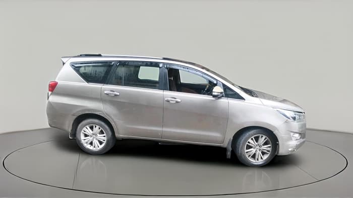 2016 Toyota Innova Crysta 2.8 ZX AT 7 STR, Diesel, Automatic, 1,34,317 km, exterior