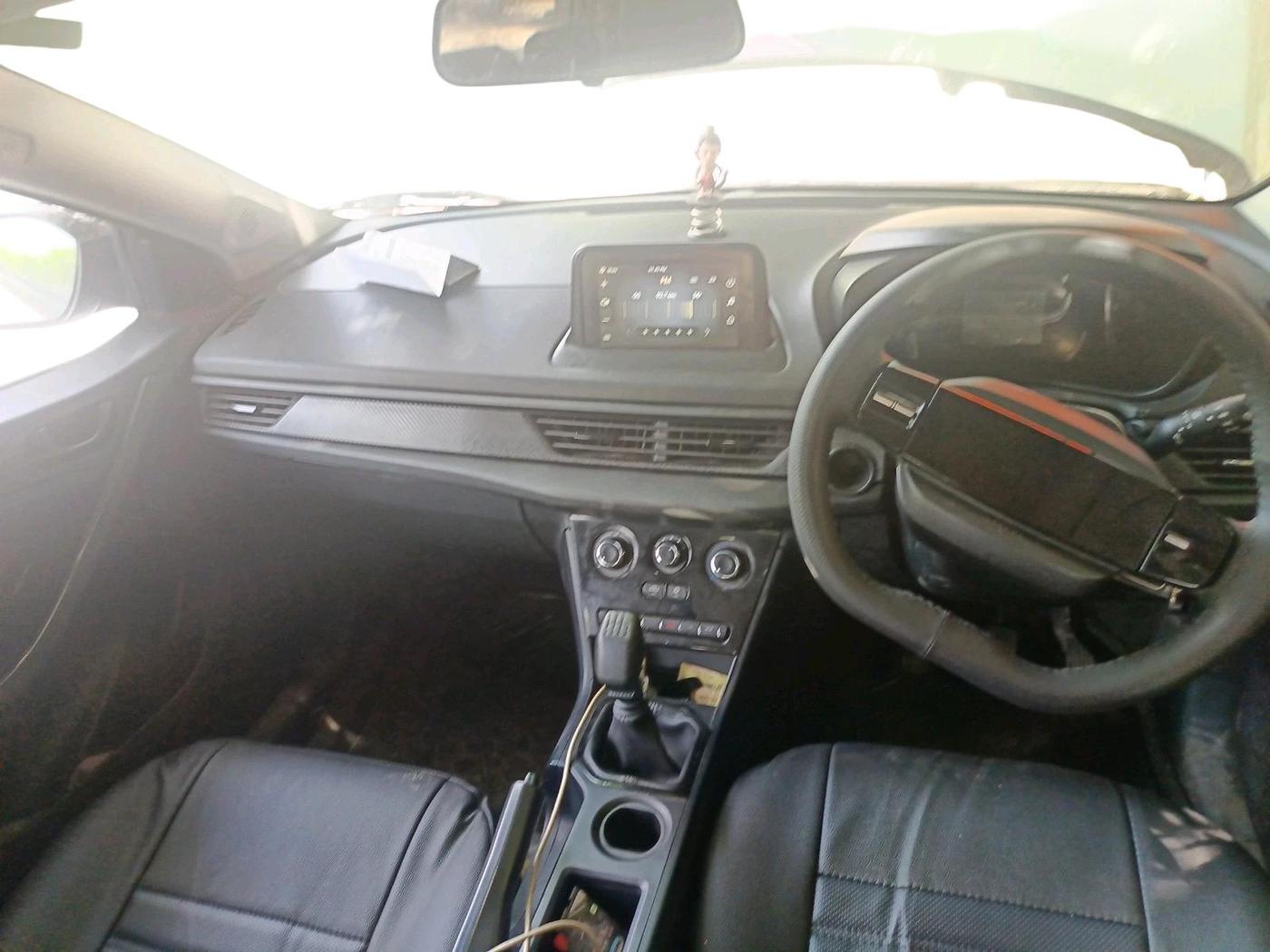 2024 Tata NEXON Smart Plus S 1.2 iCNG, CNG, Manual, 22,941 km, interior