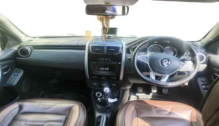 2019 Renault Duster 110 PS RXS 4X4 OPT DIESEL, Diesel, Manual, 47,217 km, interior