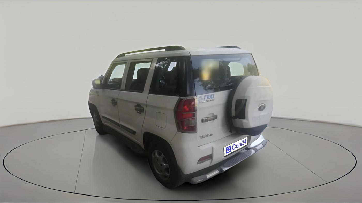 2016 Mahindra TUV300 T6, Diesel, Manual, 1,02,430 km, exterior