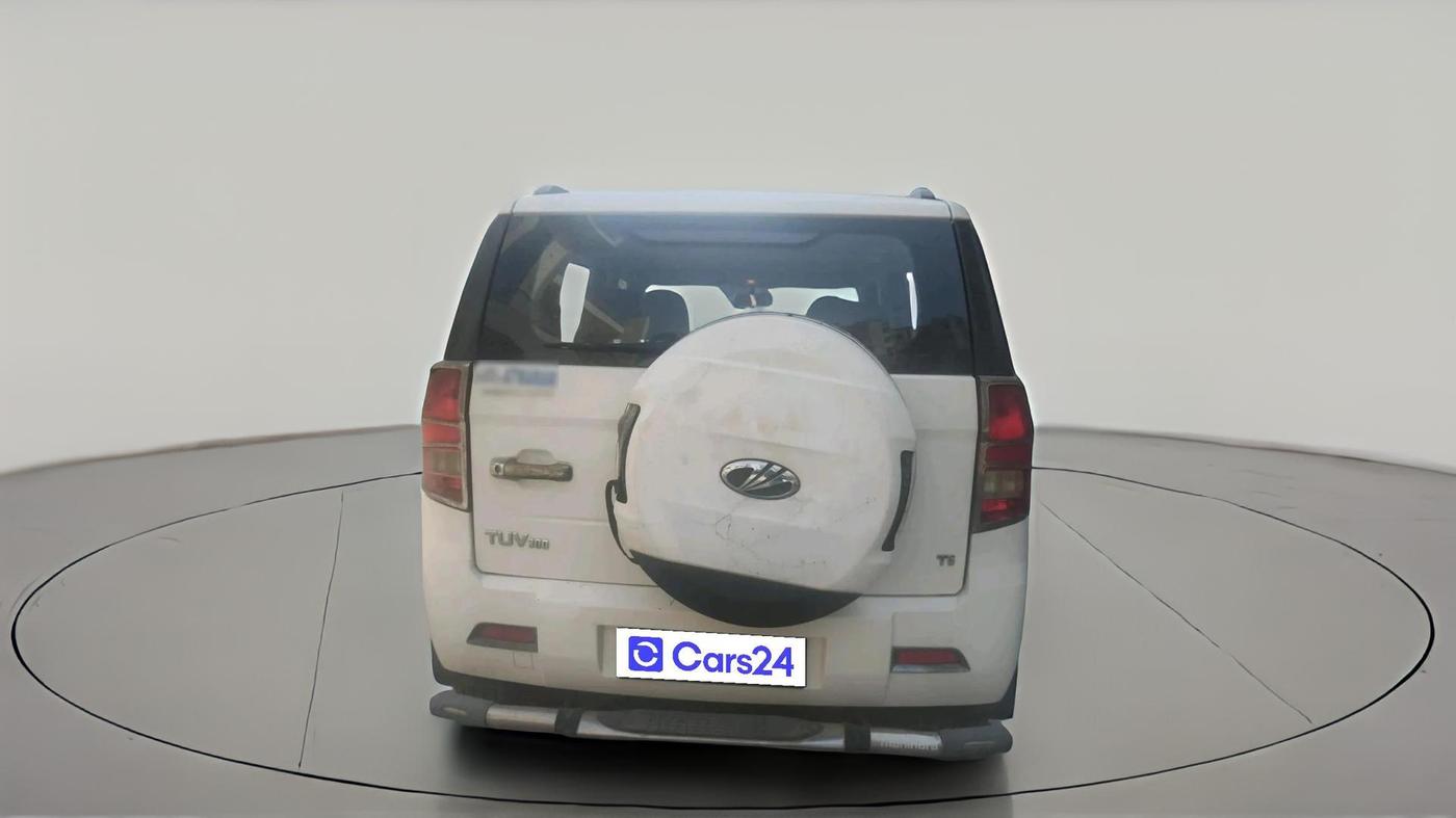 2016 Mahindra TUV300 T6, Diesel, Manual, 1,02,430 km, exterior