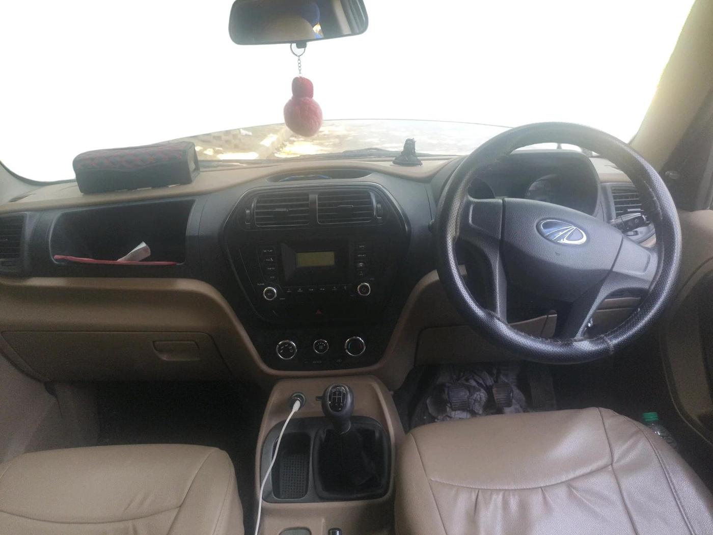 2016 Mahindra TUV300 T6, Diesel, Manual, 1,02,430 km, interior