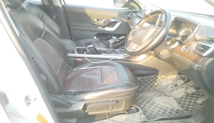 2021 Tata Harrier XT 2.0L KRYOTEC, Diesel, Manual, 56,558 km, interior