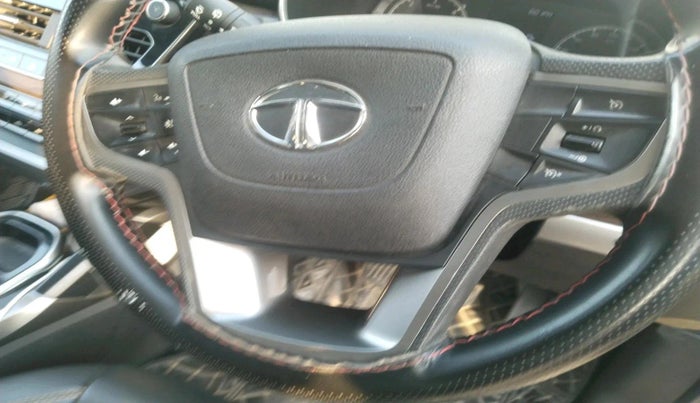 2021 Tata Harrier XT 2.0L KRYOTEC, Diesel, Manual, 56,558 km, interior