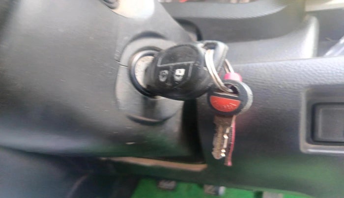 2014 Maruti Swift VDI, Diesel, Manual, 1,27,581 km, interior