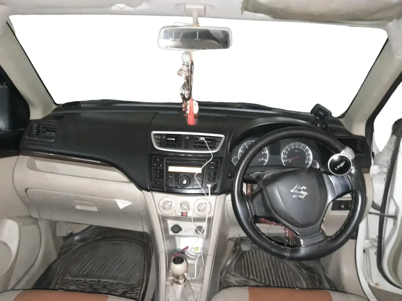 2013 Maruti Swift Dzire VDI, Diesel, Manual, 1,42,209 km, interior
