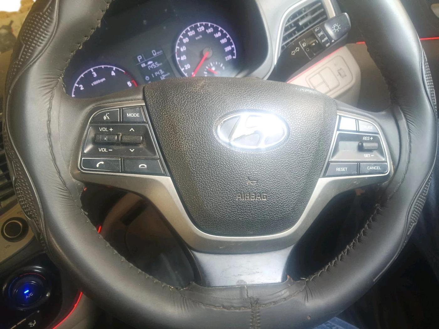 2018 Hyundai Verna 1.6 CRDI SX + AT, Diesel, Automatic, 1,15,000 km, interior