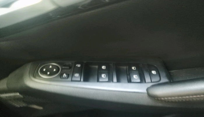 2021 KIA SELTOS GTX PLUS AT 1.5 DIESEL, Diesel, Automatic, 58,962 km, interior