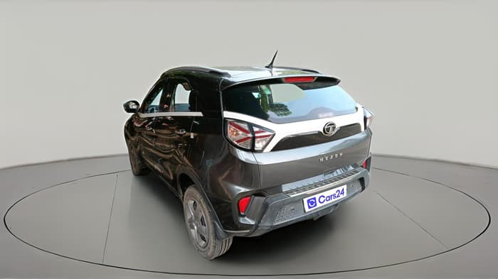 2023 Tata NEXON XMA SUNROOF PETROL, Petrol, Automatic, 9,504 km, exterior