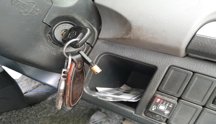 2012 Maruti Wagon R 1.0 LXI, CNG, Manual, 1,10,089 km, interior
