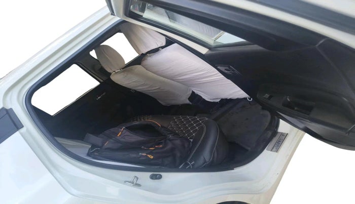 2018 Maruti Swift ZXI, Petrol, Manual, 59,099 km, interior