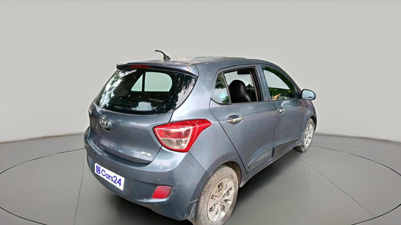 2015 Hyundai Grand i10 SPORTZ 1.2 KAPPA VTVT, Petrol, Manual, 66,105 km, exterior