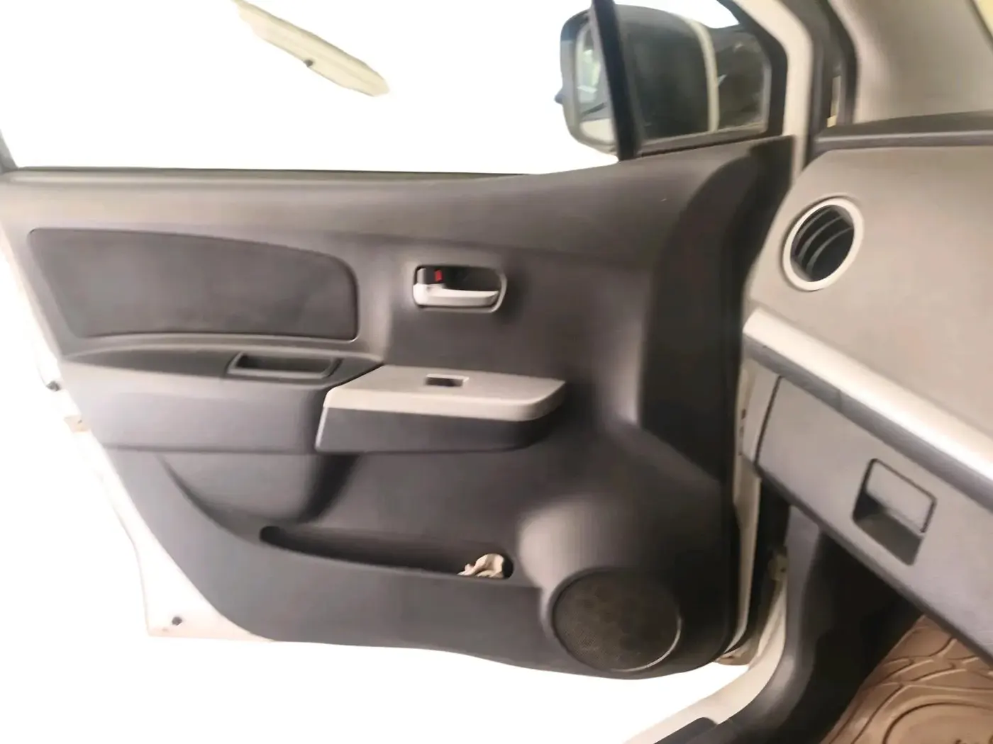 2012 Maruti Wagon R 1.0 VXI, Petrol, Manual, 60,870 km, interior