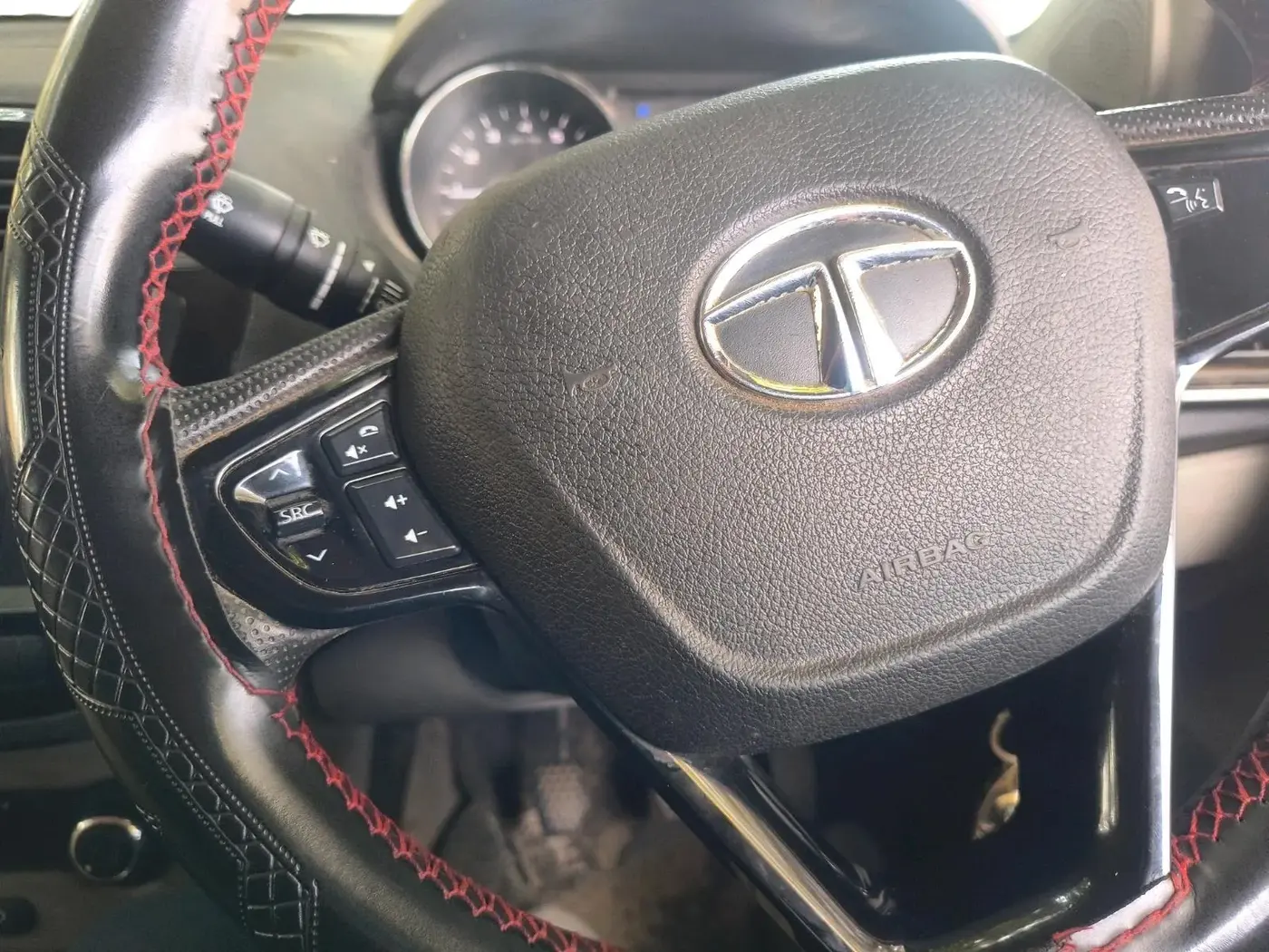 2019 Tata Tiago XZ DIESEL, Diesel, Manual, 1,24,985 km, interior