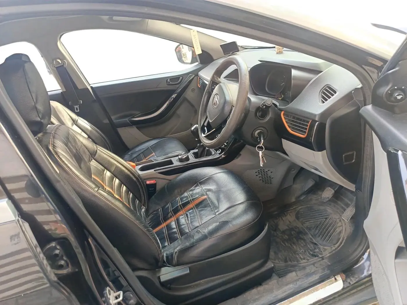 2019 Tata NEXON KRAZ MT DIESEL, Diesel, Manual, 1,14,698 km, interior