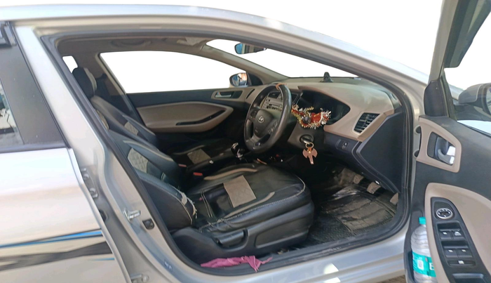 2016 Hyundai Elite i20 MAGNA 1.4 CRDI, Diesel, Manual, 1,01,709 km, interior