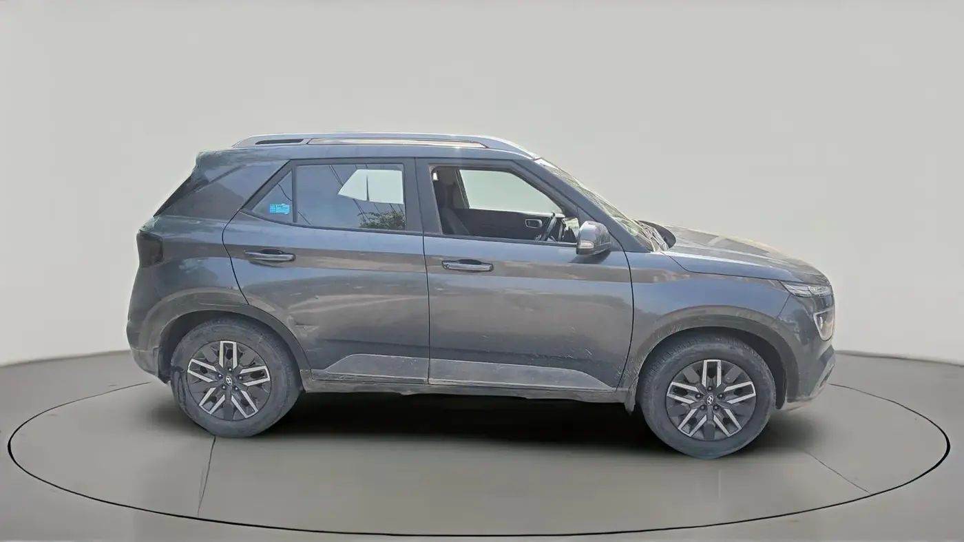 2022 Hyundai VENUE SX 1.5 CRDI, Diesel, Manual, 29,850 km, exterior