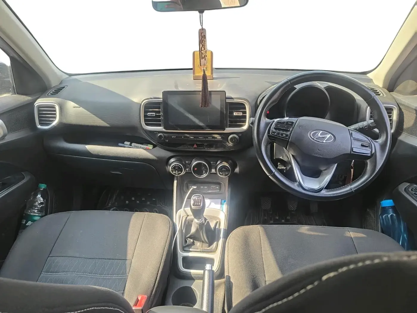2022 Hyundai VENUE SX 1.5 CRDI, Diesel, Manual, 29,850 km, interior