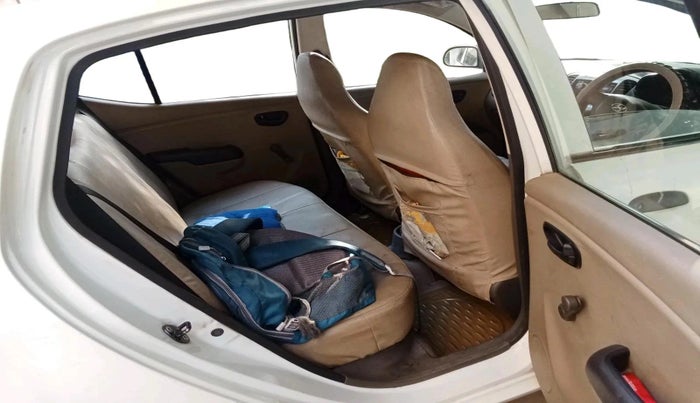 2011 Hyundai i10 ERA 1.1, Petrol, Manual, 51,668 km, interior