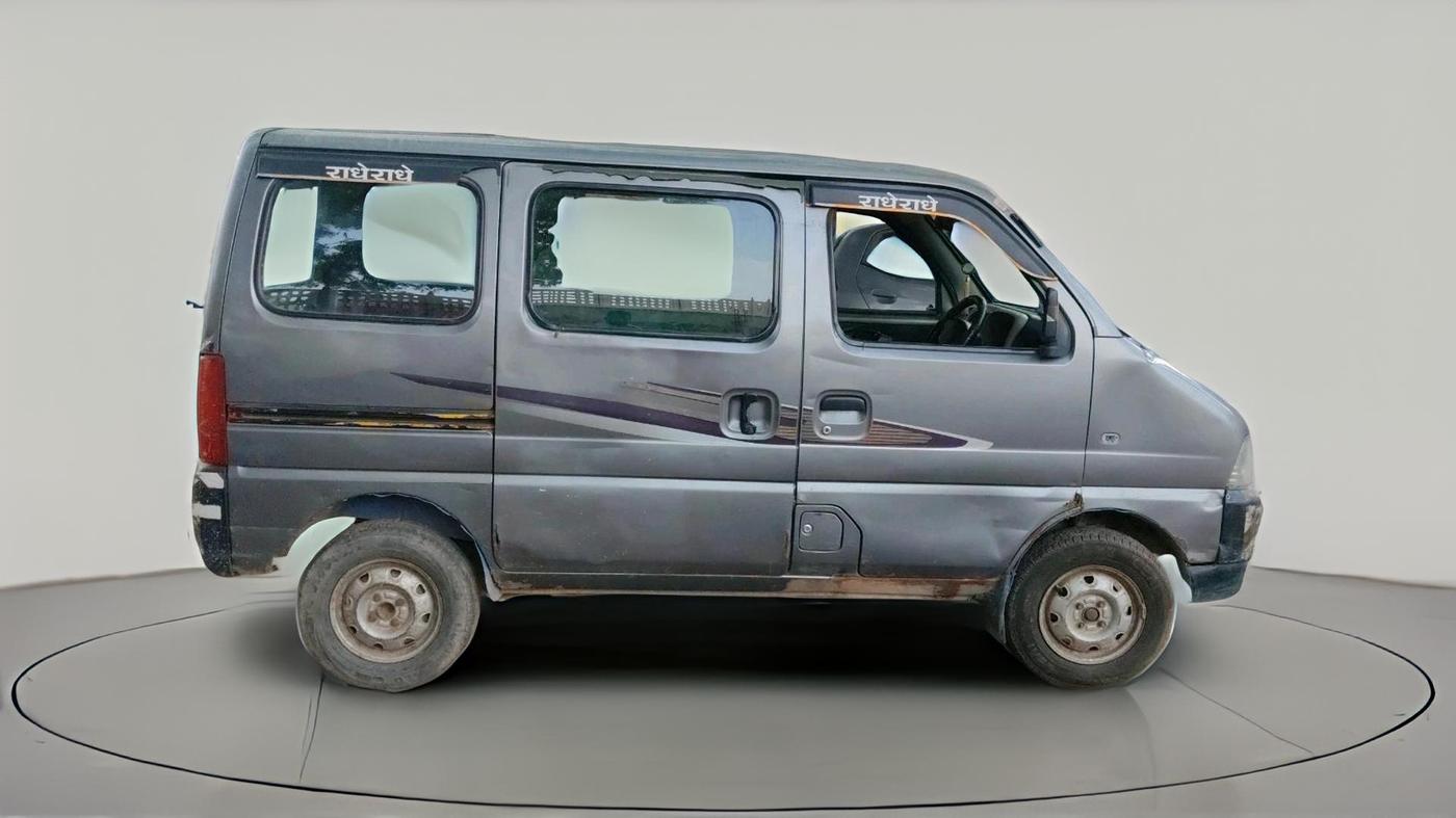 2017 Maruti Eeco 7 STR, Petrol, Manual, 1,48,331 km, exterior