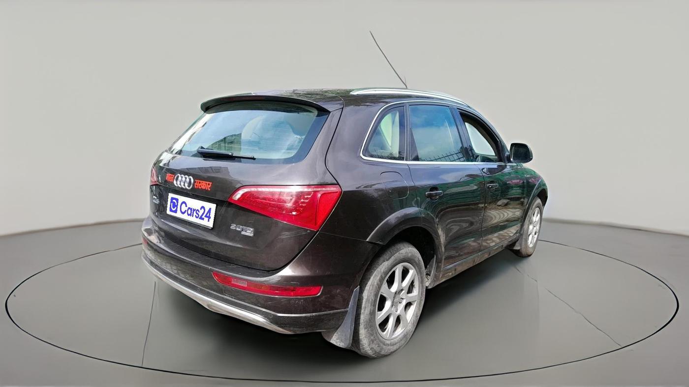 2012 Audi Q5 2.0 TDI QUATTRO, Diesel, Automatic, 1,81,601 km, exterior