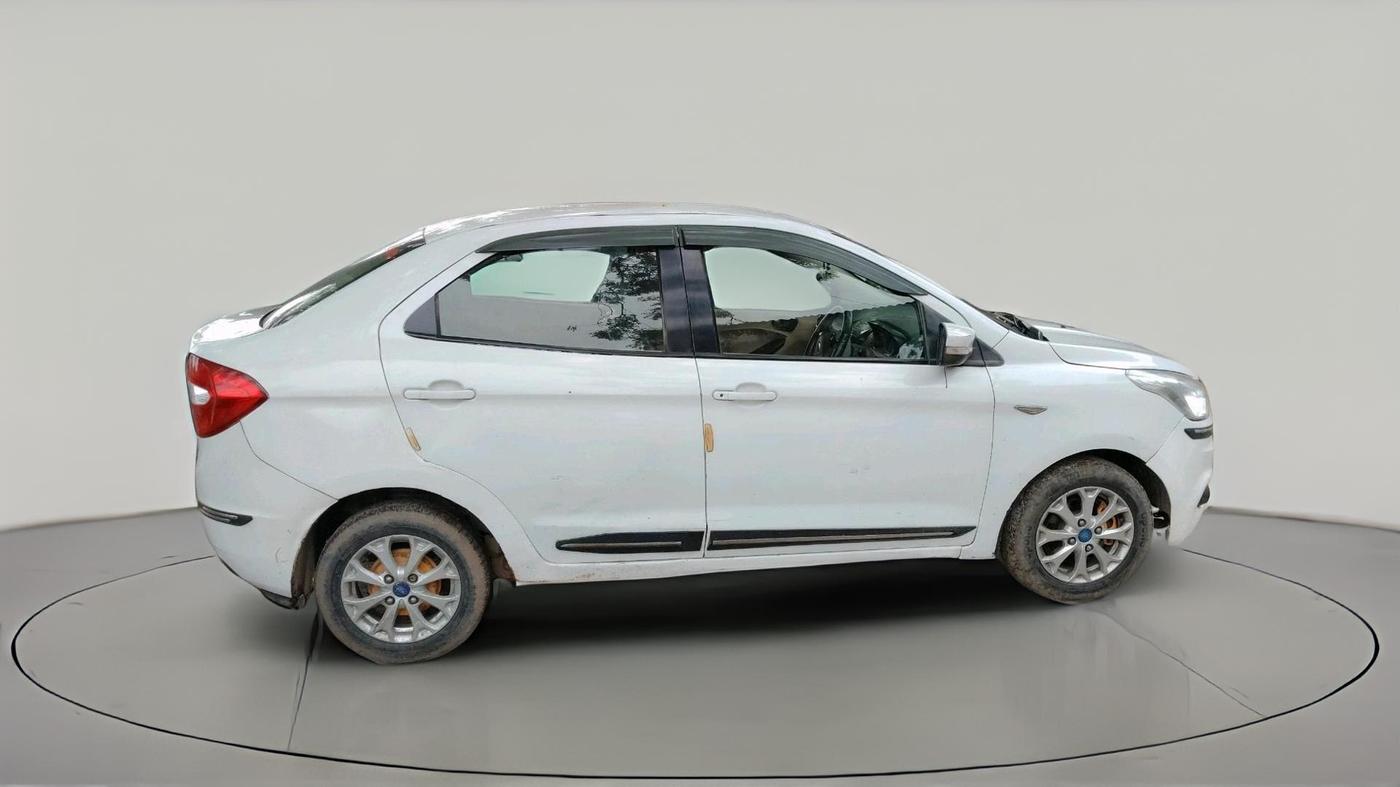 2016 Ford Figo Aspire TITANIUM1.5 DIESEL, Diesel, Manual, 1,49,978 km, exterior