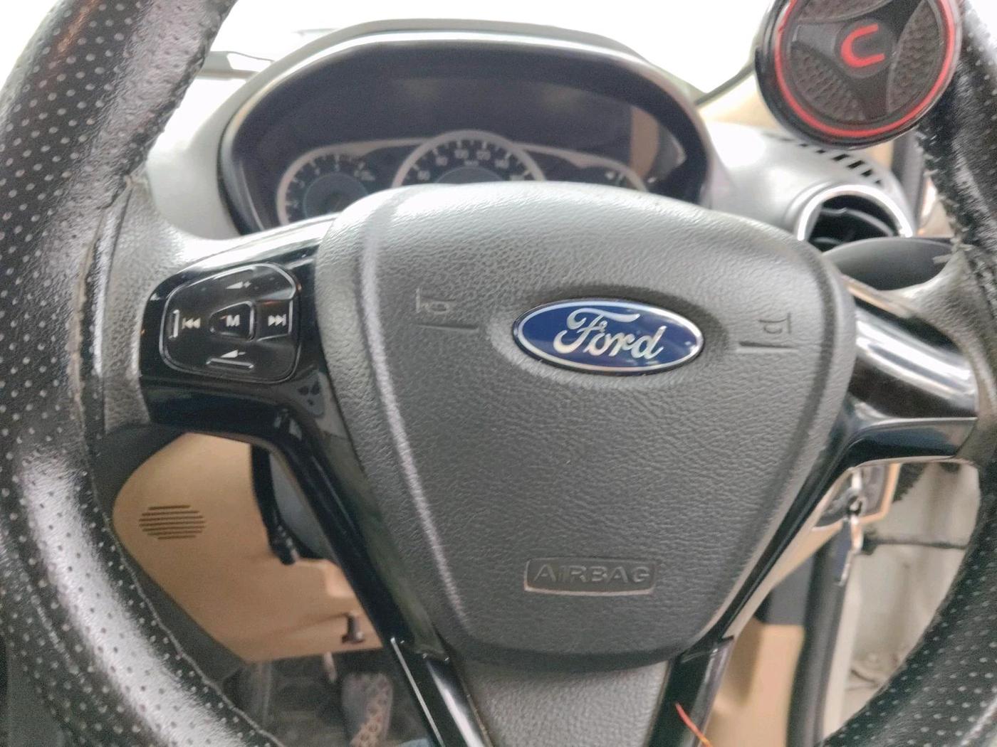 2016 Ford Figo Aspire TITANIUM1.5 DIESEL, Diesel, Manual, 1,49,978 km, interior