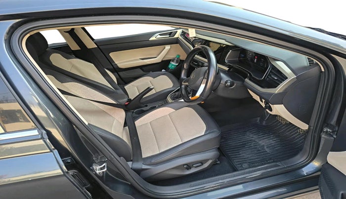 2024 Volkswagen VIRTUS TOPLINE TSI 1.0 AT, Petrol, Automatic, 31,497 km, interior