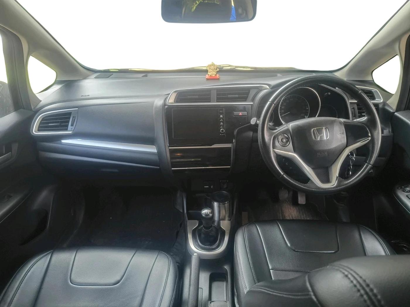 2019 Honda WR-V 1.2L I-VTEC VX MT, Petrol, Manual, 43,663 km, interior