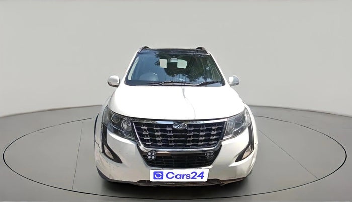 2018 Mahindra XUV500 W11, Diesel, Manual, 1,49,275 km, exterior