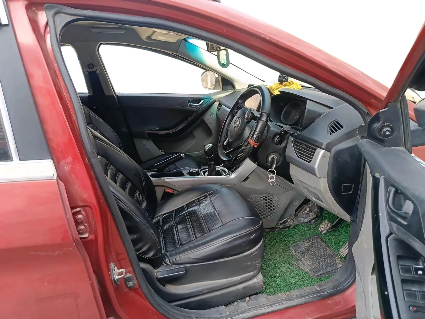 2019 Tata NEXON XM DIESEL, Diesel, Manual, 93,006 km, interior