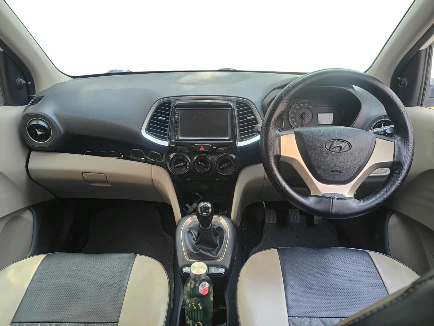 2019 Hyundai NEW SANTRO MAGNA, CNG, Manual, 74,597 km, interior