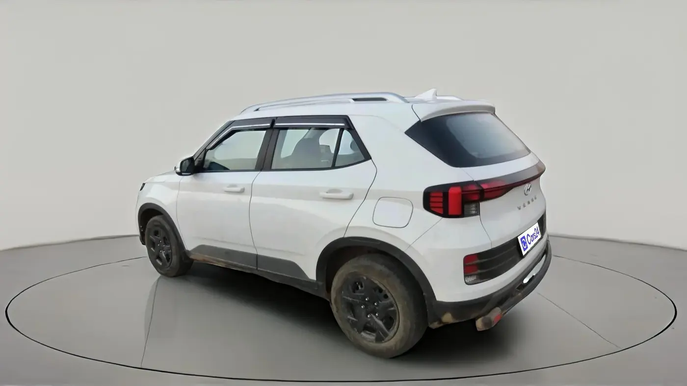 2024 Hyundai VENUE S PLUS 1.5 CRDI, Diesel, Manual, 27,474 km, exterior
