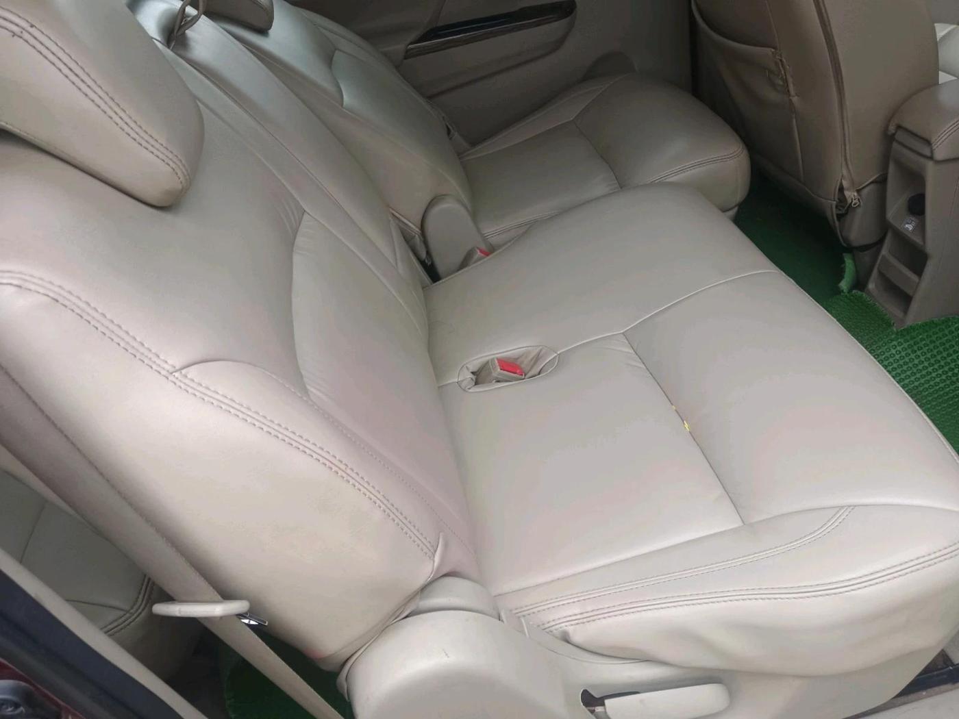 2019 Maruti Ertiga ZXI AT SHVS, CNG, Automatic, 1,25,143 km, interior