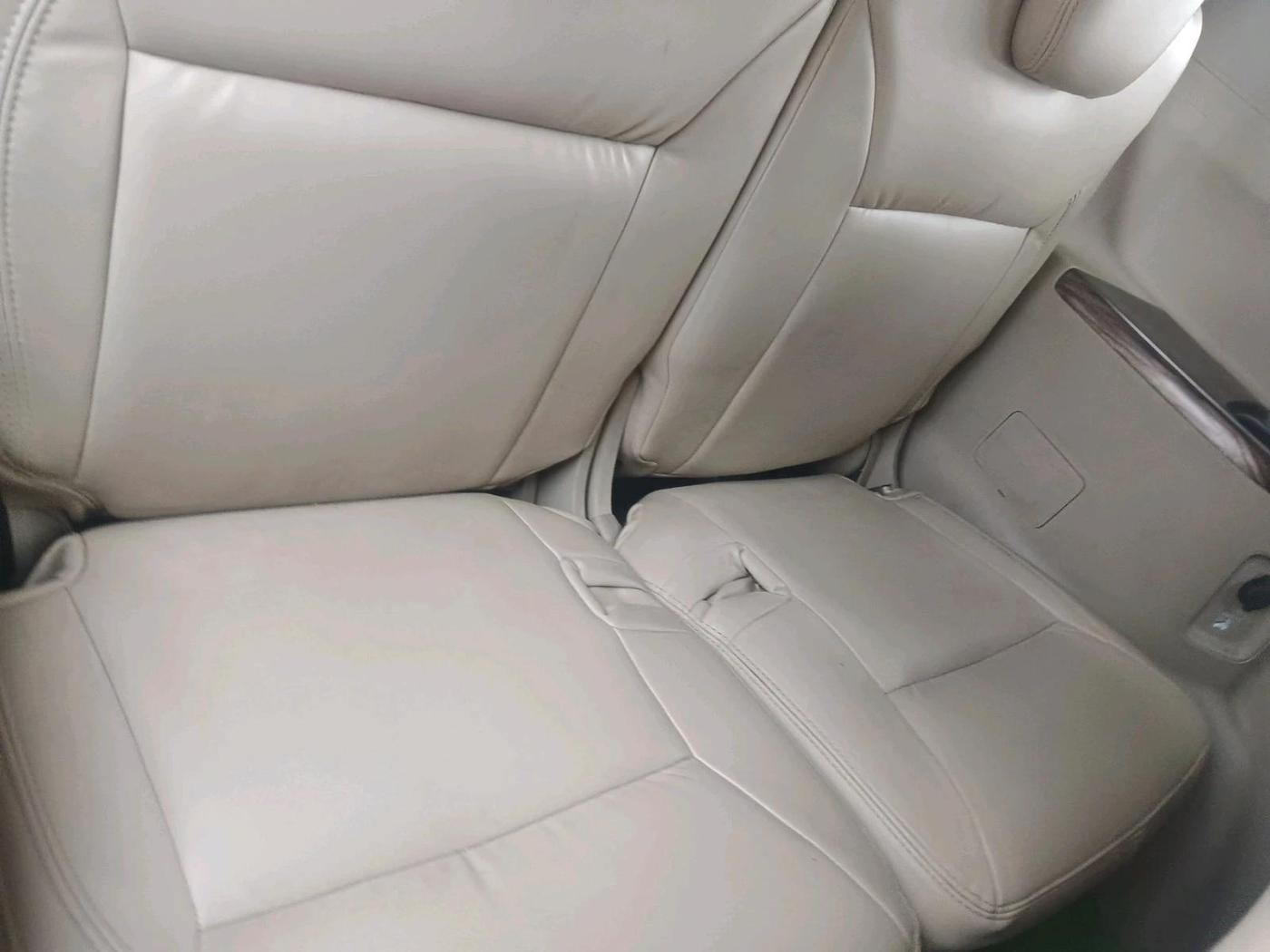 2019 Maruti Ertiga ZXI AT SHVS, CNG, Automatic, 1,25,143 km, interior