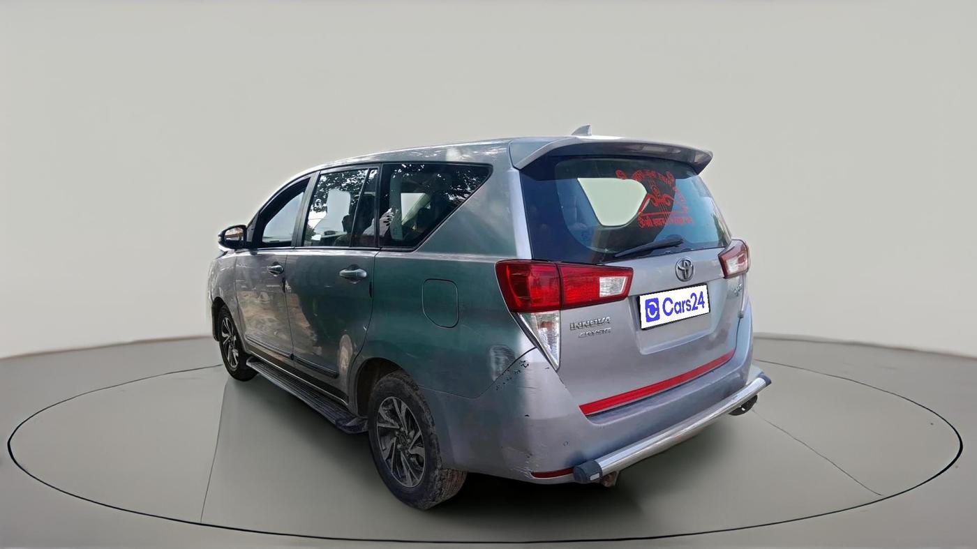 2021 Toyota Innova Crysta 2.4 G 7 STR, Diesel, Manual, 1,30,216 km, exterior