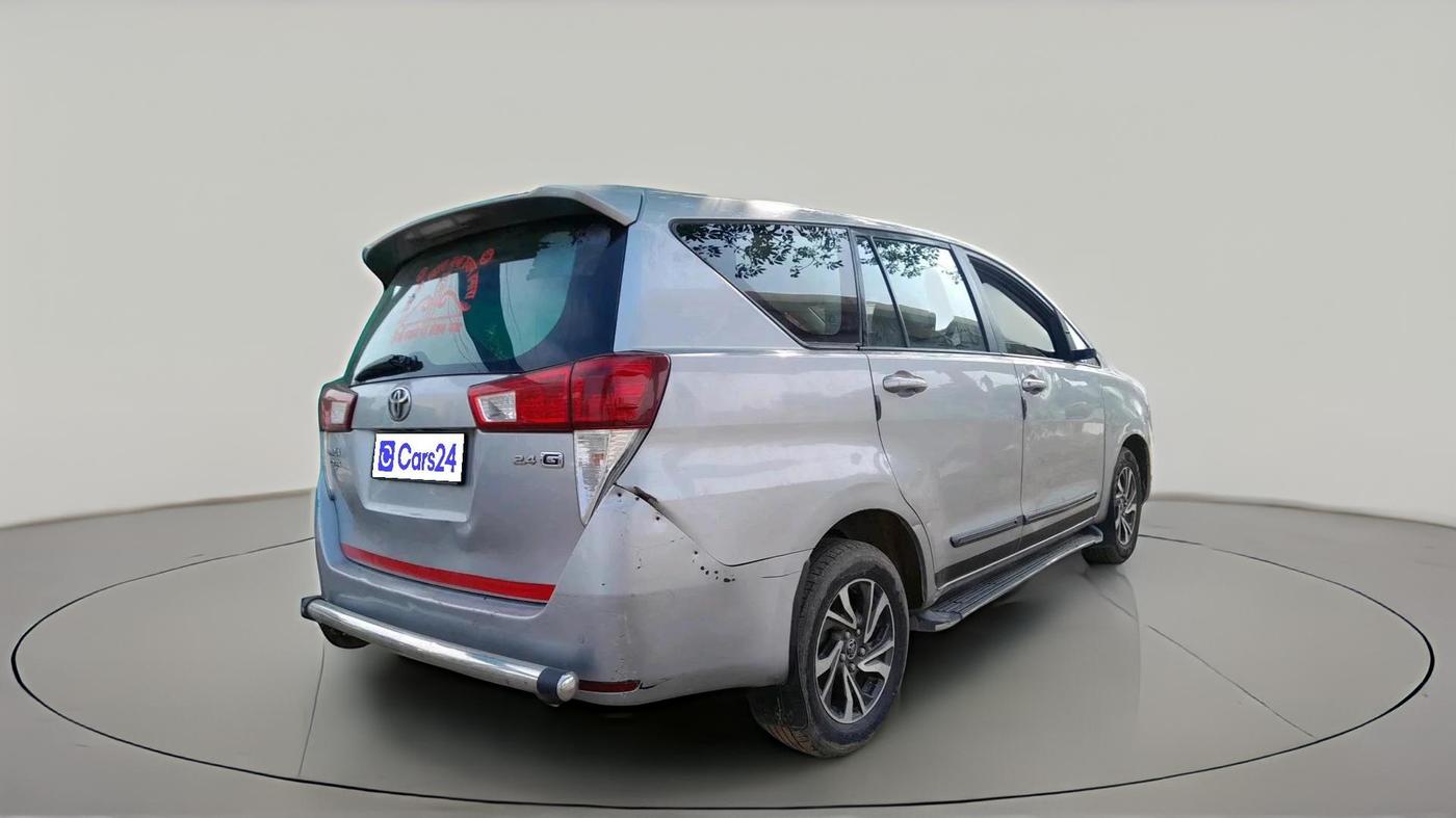 2021 Toyota Innova Crysta 2.4 G 7 STR, Diesel, Manual, 1,30,216 km, exterior