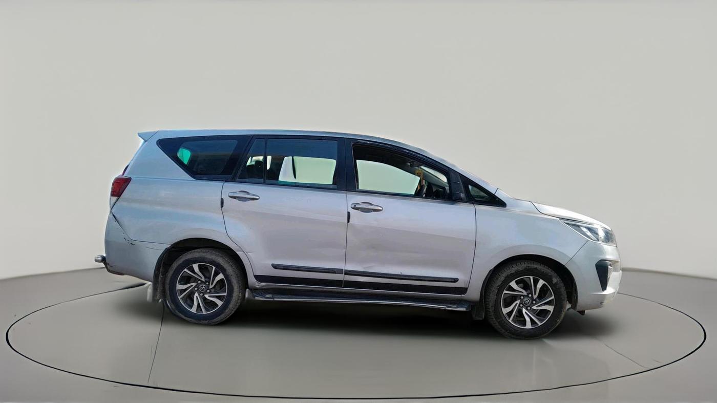 2021 Toyota Innova Crysta 2.4 G 7 STR, Diesel, Manual, 1,30,216 km, exterior