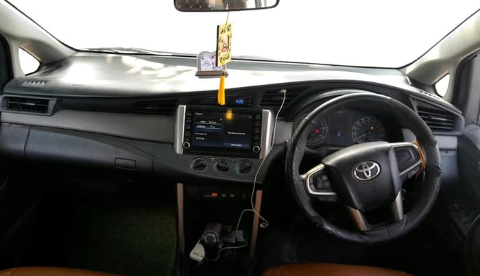 2021 Toyota Innova Crysta 2.4 G 7 STR, Diesel, Manual, 1,30,216 km, interior