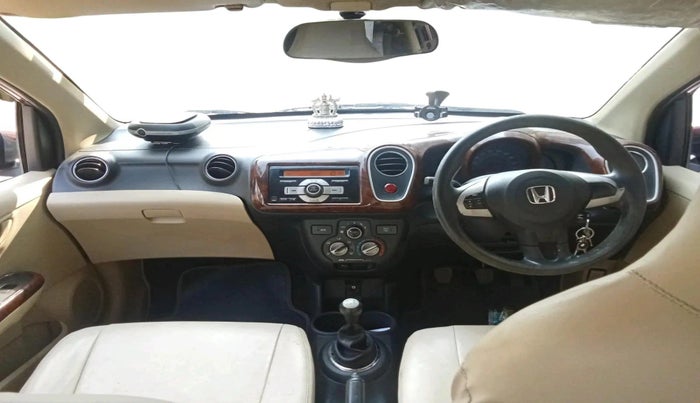 2015 Honda Mobilio 1.5L I-DTEC S, Diesel, Manual, 1,32,431 km, interior