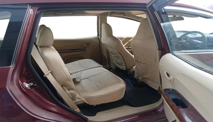 2015 Honda Mobilio 1.5L I-DTEC S, Diesel, Manual, 1,32,431 km, interior