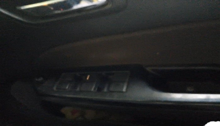 2011 Maruti Swift VDI, Diesel, Manual, 1,60,943 km, interior