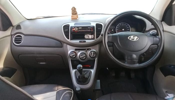 2011 Hyundai i10 MAGNA 1.2, Petrol, Manual, 68,343 km, interior