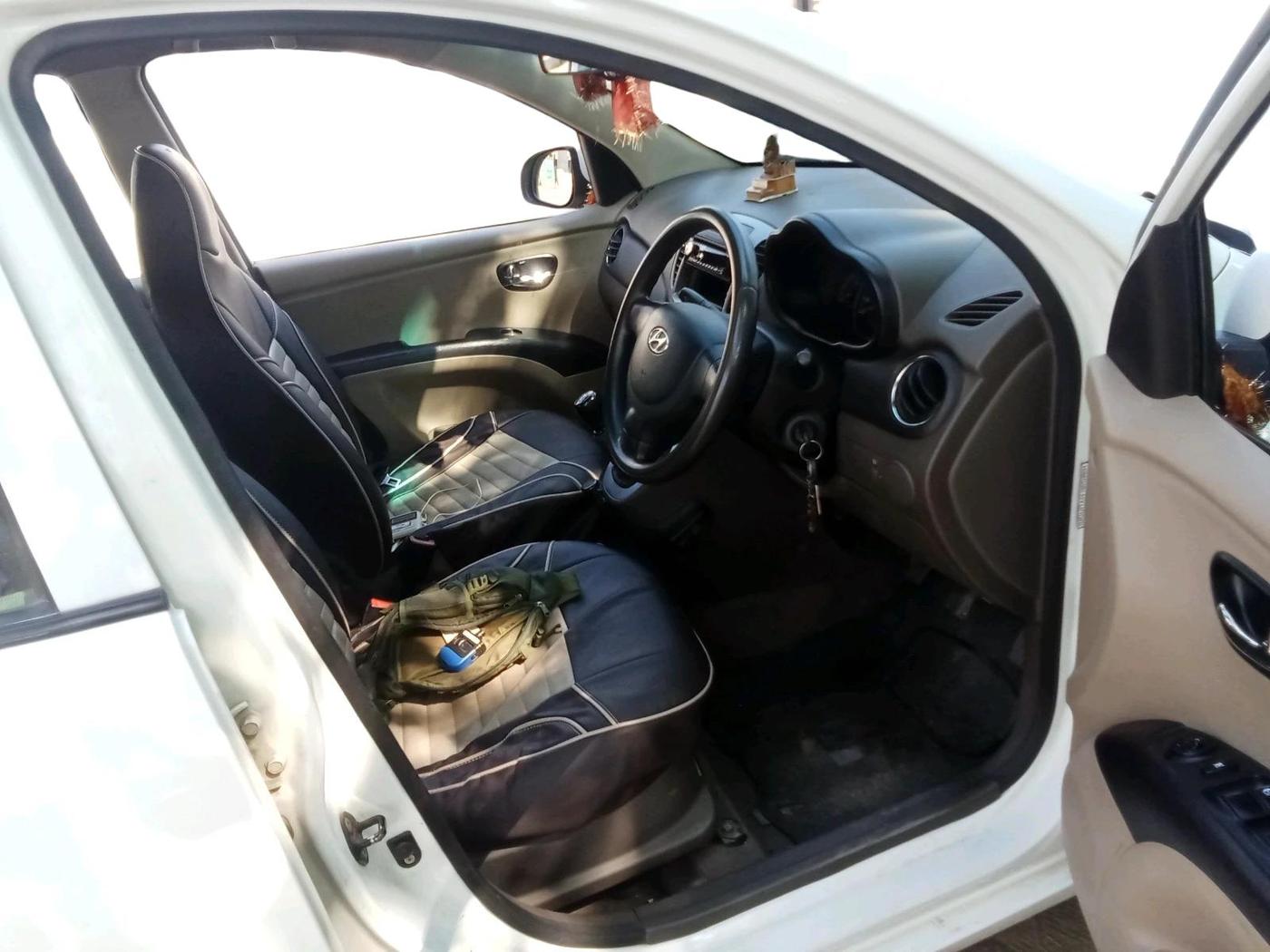 2011 Hyundai i10 MAGNA 1.2, Petrol, Manual, 68,343 km, interior