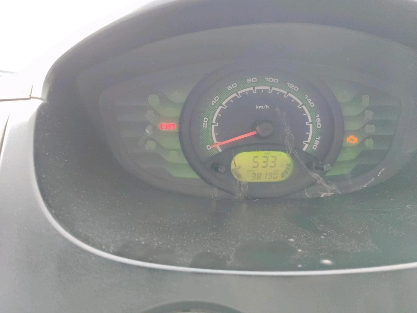 2014 Chevrolet Spark E 1.0, Petrol, Manual, 38,130 km, interior
